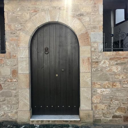 La Maison Du Village Лардос Екстериор снимка