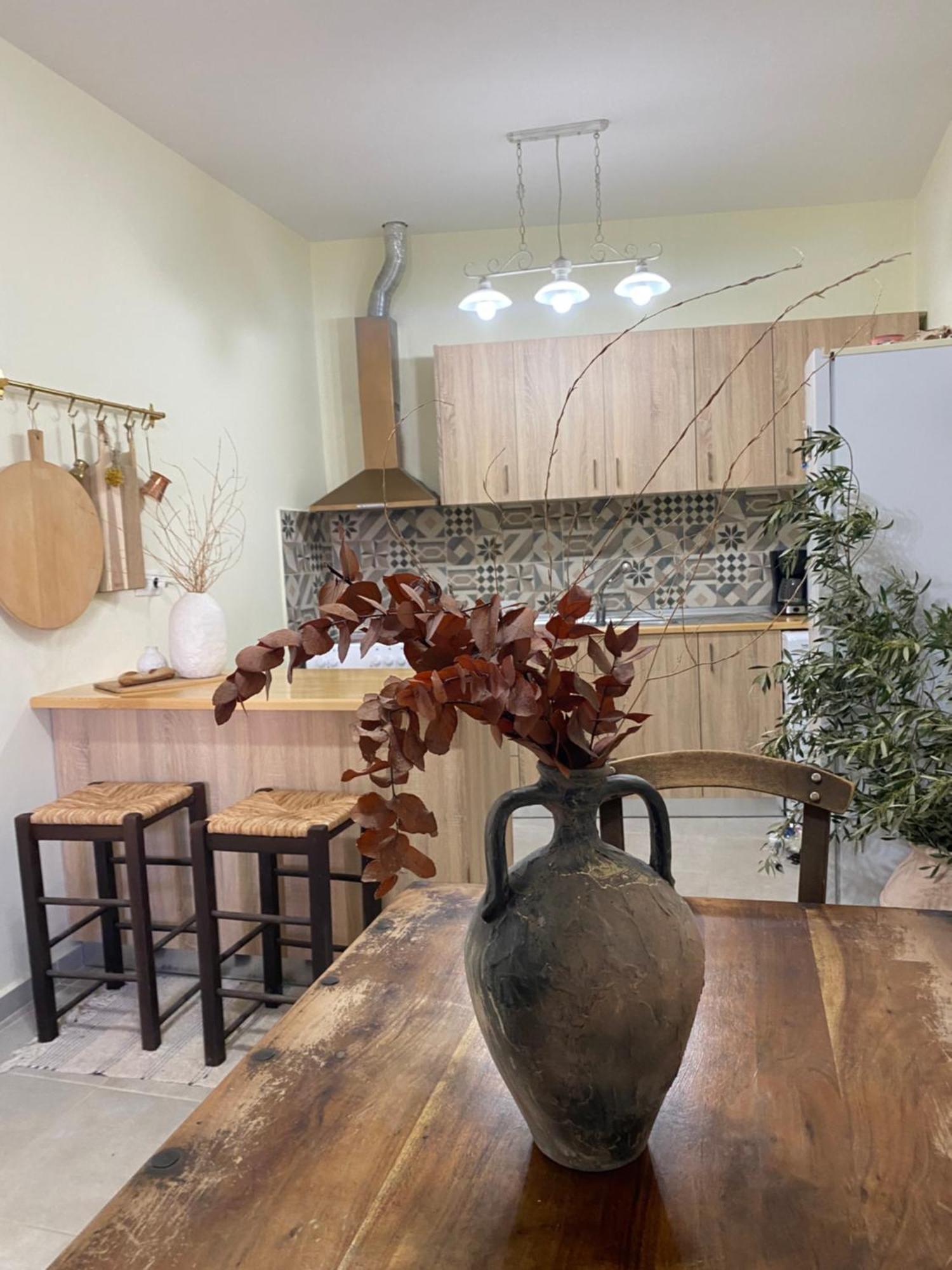 La Maison Du Village Лардос Екстериор снимка